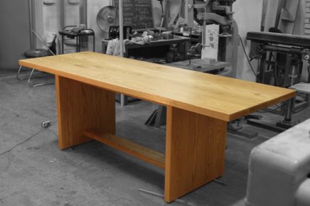 直 _ Table